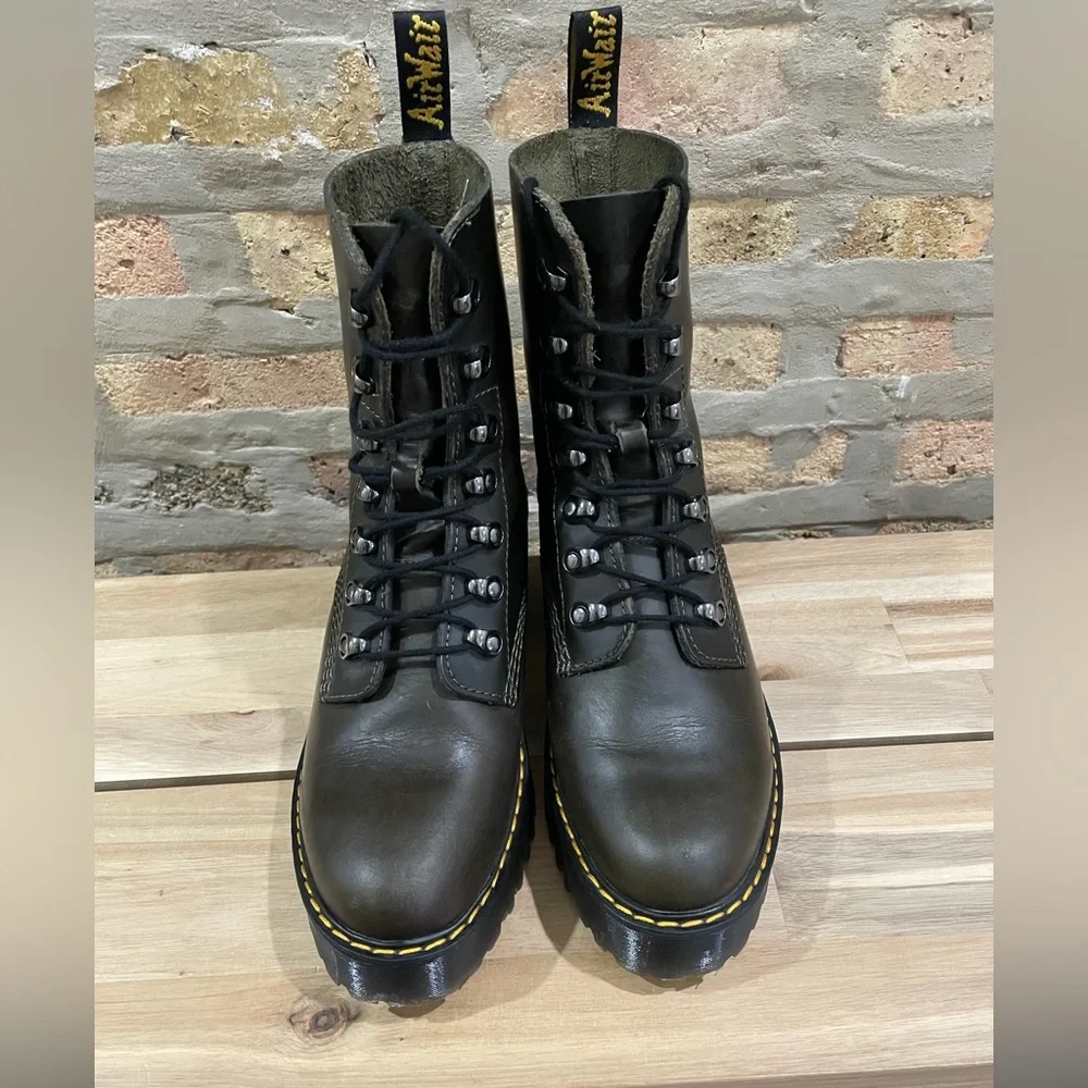 Dr. Martens Leona Platform Ankle Boots, Size 9, Dark Taupe - Picture 4 of 8
